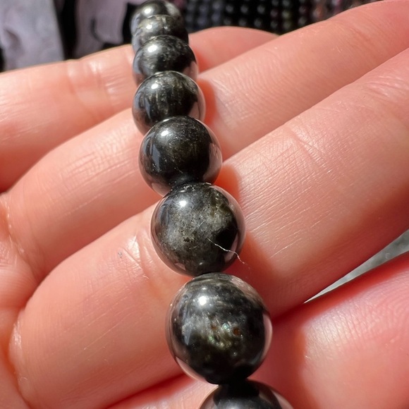 8MM Arfvedsonite Garnet Beaded Bracelet 6.25" Natural Crystal Flash Quartz - Picture 5 of 7